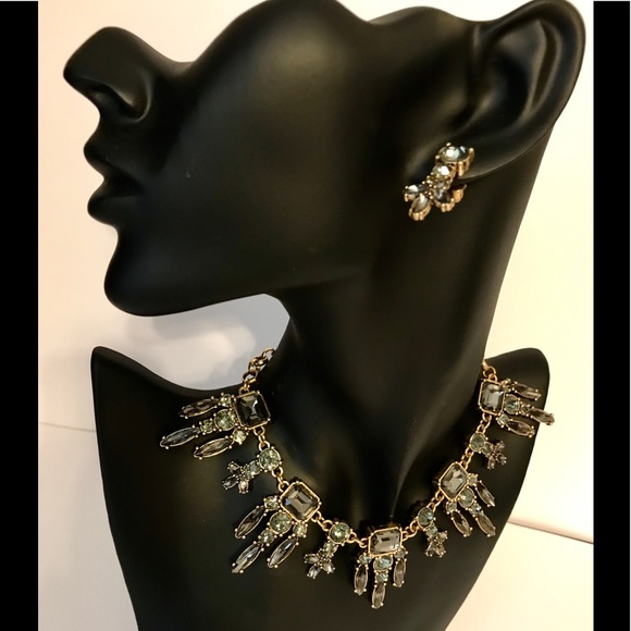 IMAN Jewelry - IMAN Stunning necklace/earrings set. NWOT